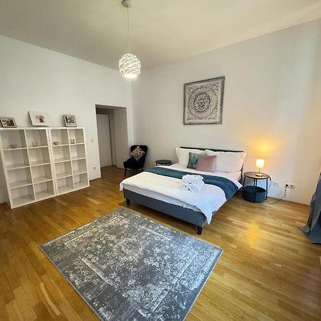Charming Flat & Balcony Near Central Station L Bg5 维也纳 外观 照片