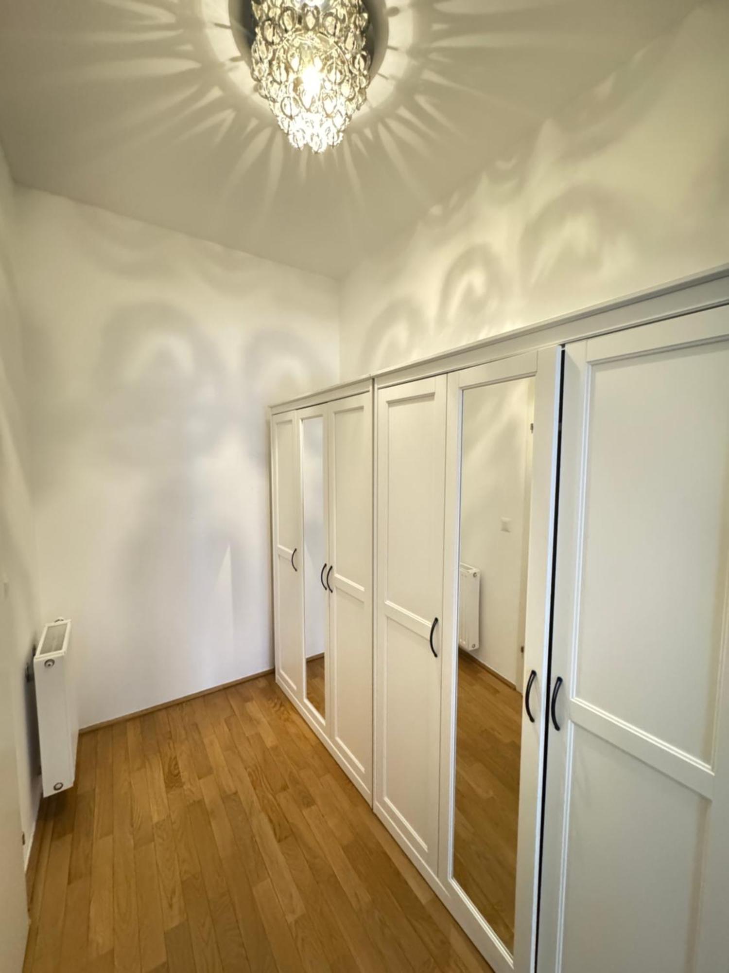 Charming Flat & Balcony Near Central Station L Bg5 维也纳 外观 照片