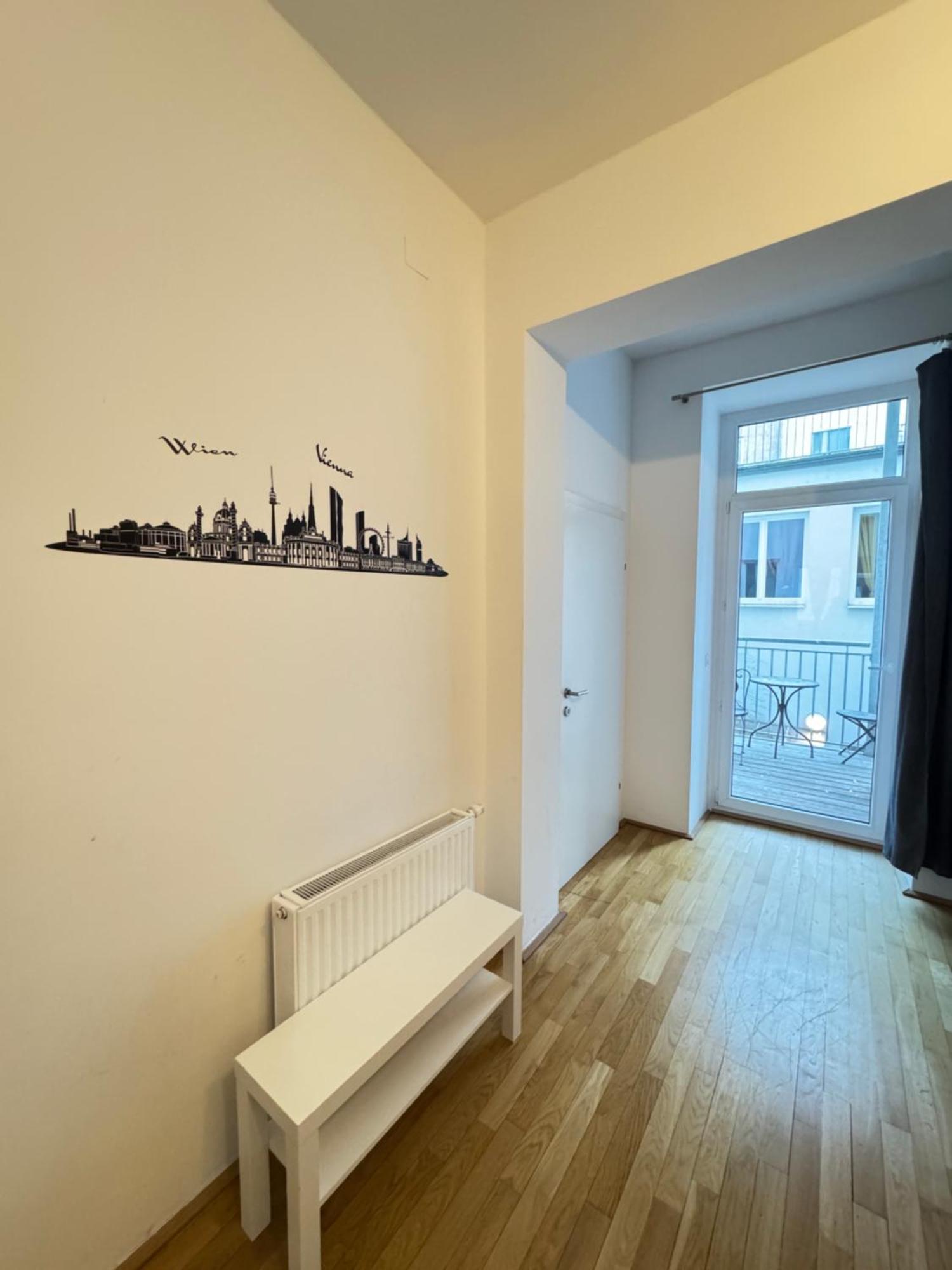 Charming Flat & Balcony Near Central Station L Bg5 维也纳 外观 照片